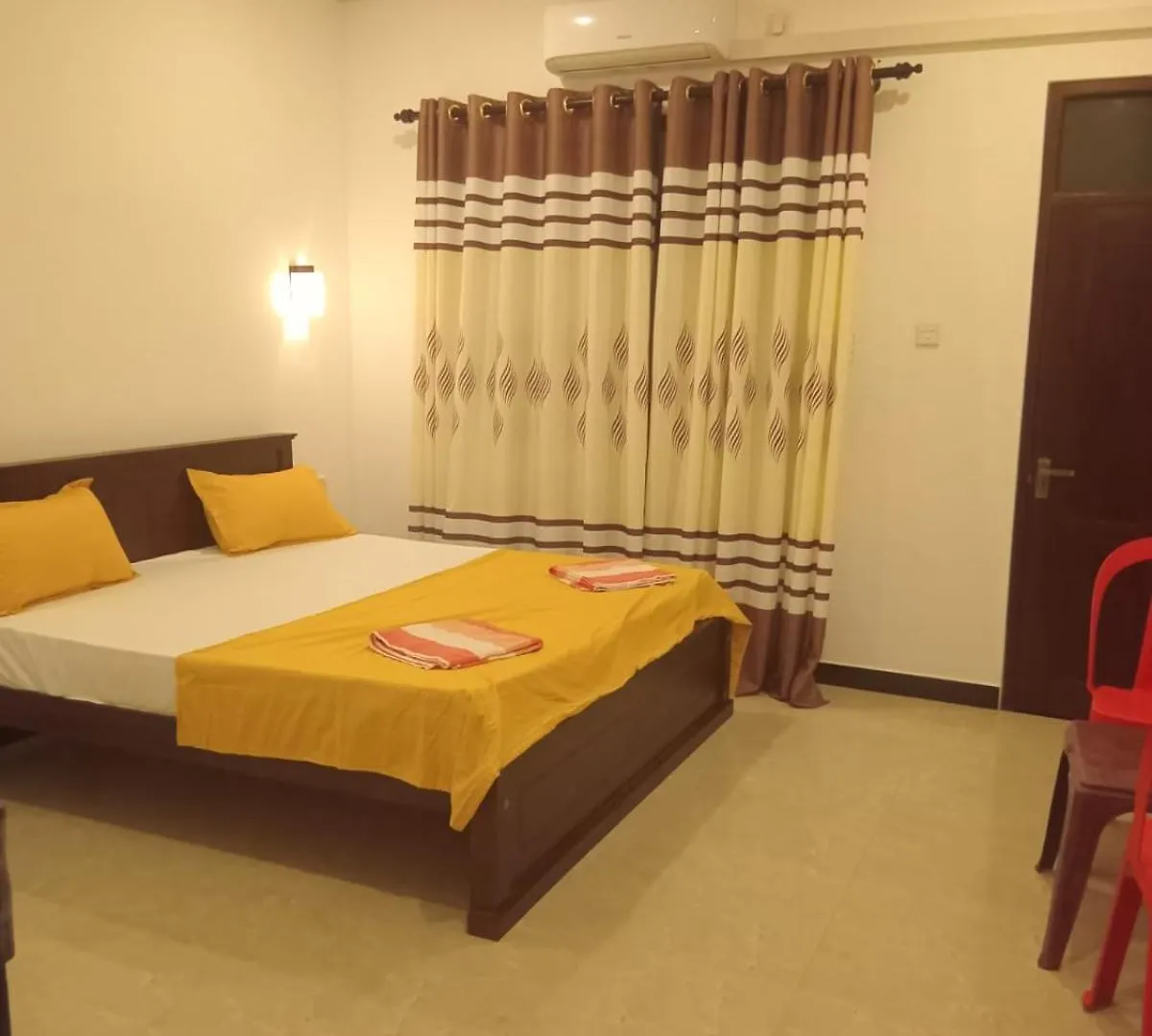Fionn'S Coconut Beach House Negombo Hotel
